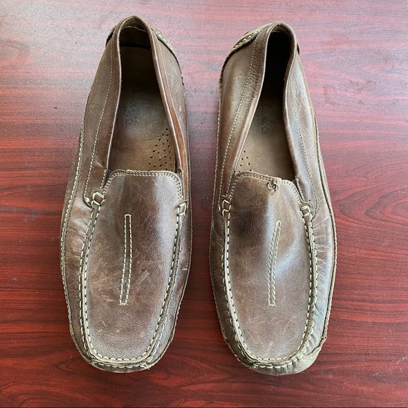 Clarks men’s leather upper driving moccasins 12M - Picture 1 of 8